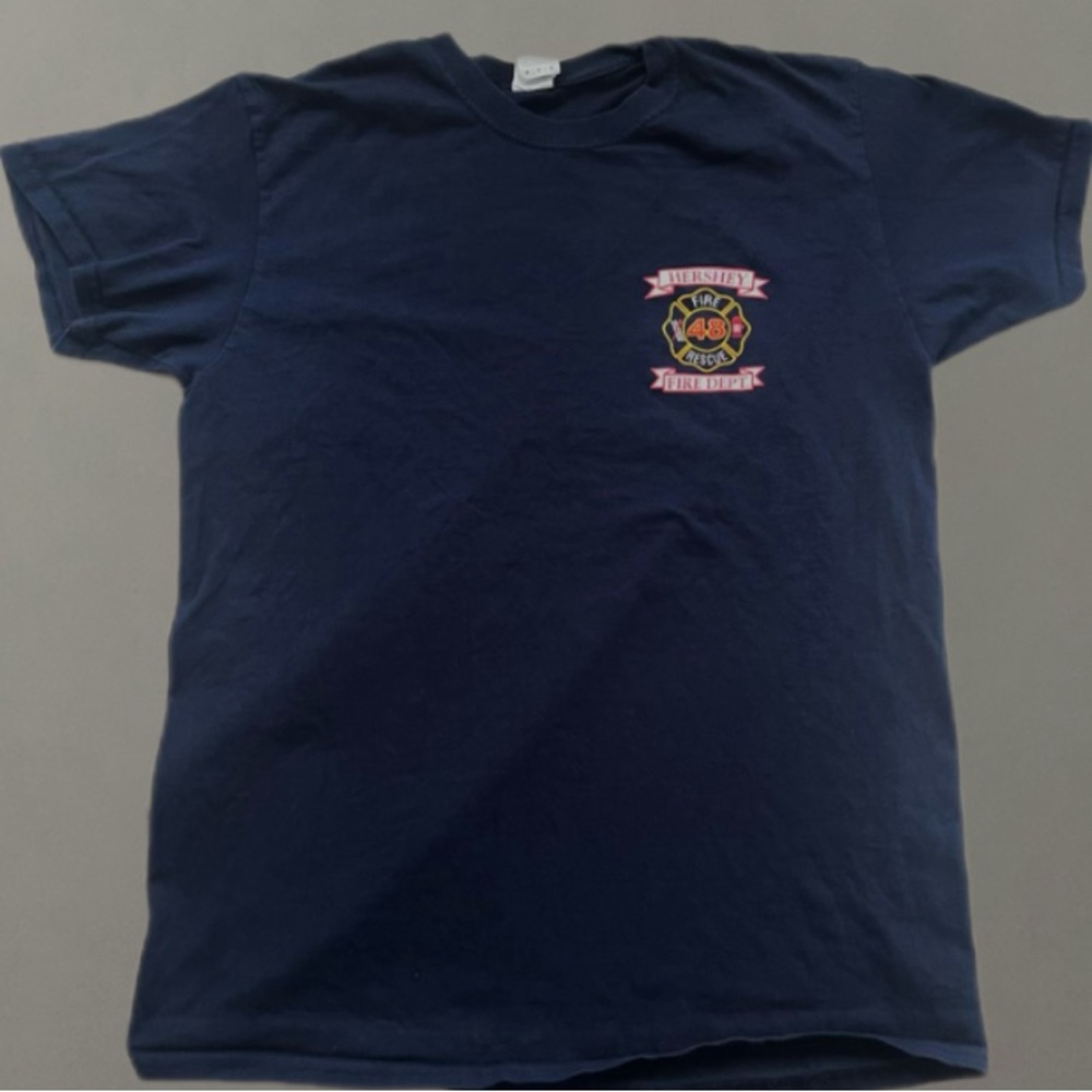 Hershey Fire Dept. shirt size M navy blue short sleeve tee